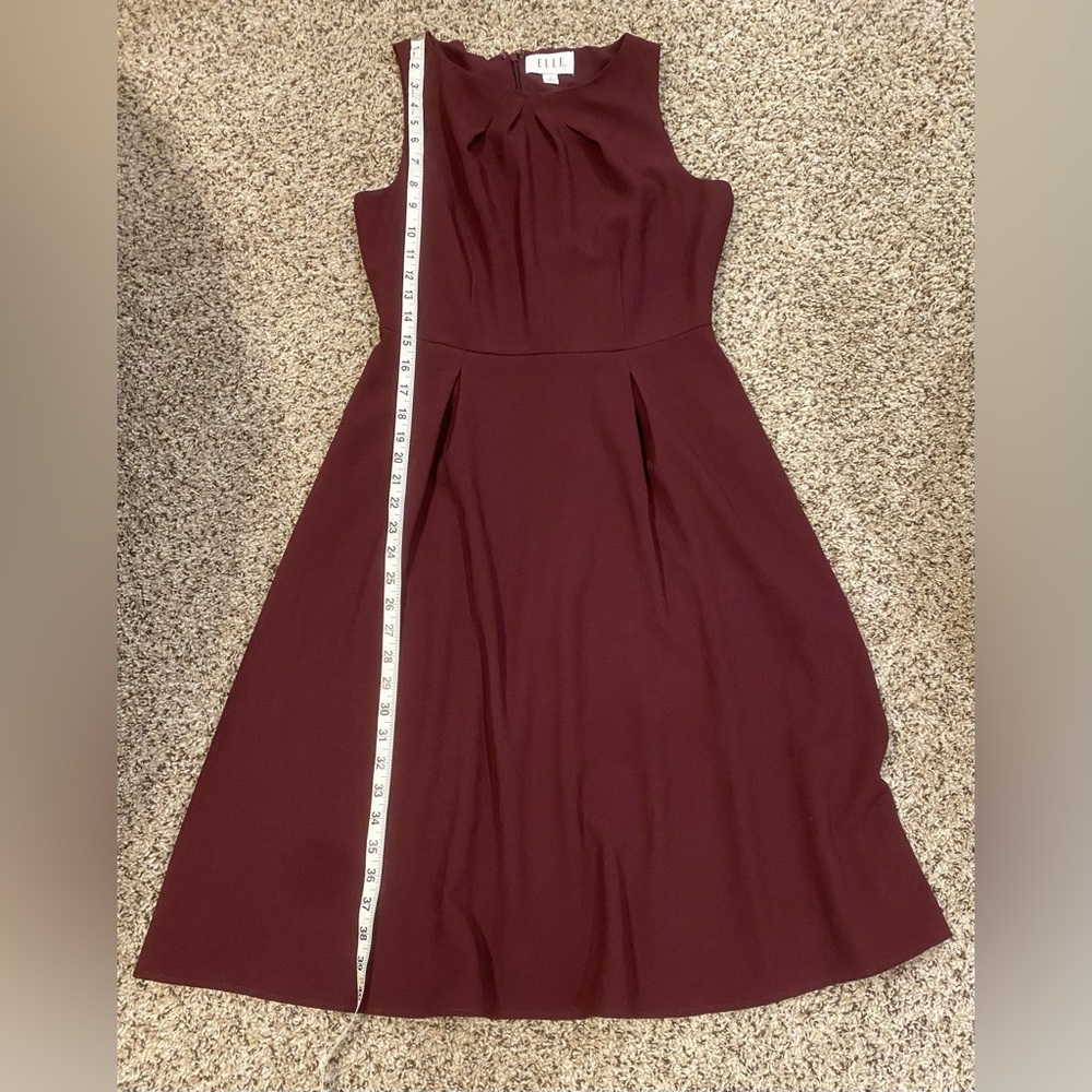 ELLE Dress - Picture 4 of 6